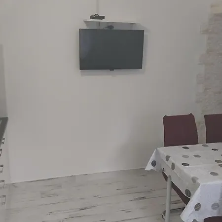 Jan 2 Apartament Pula