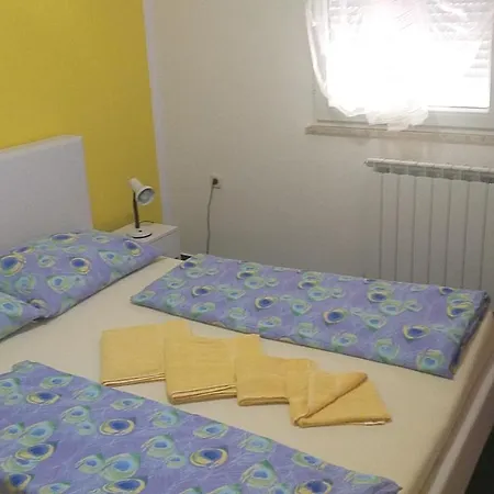 Jan 2 Apartman