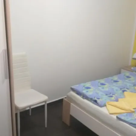 Apartment Jan 2 *